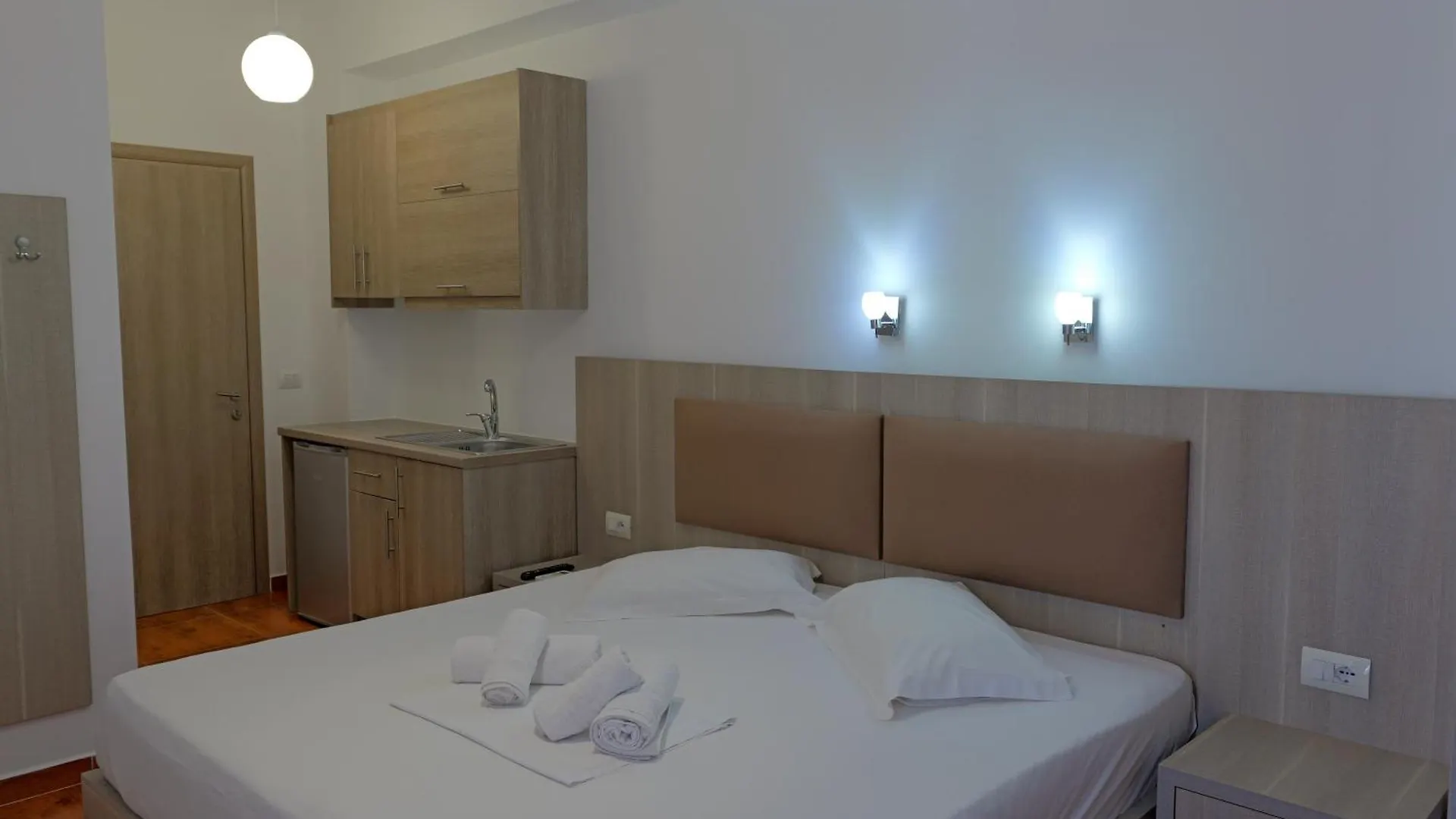 Vila Aurora Hotel Ksamil