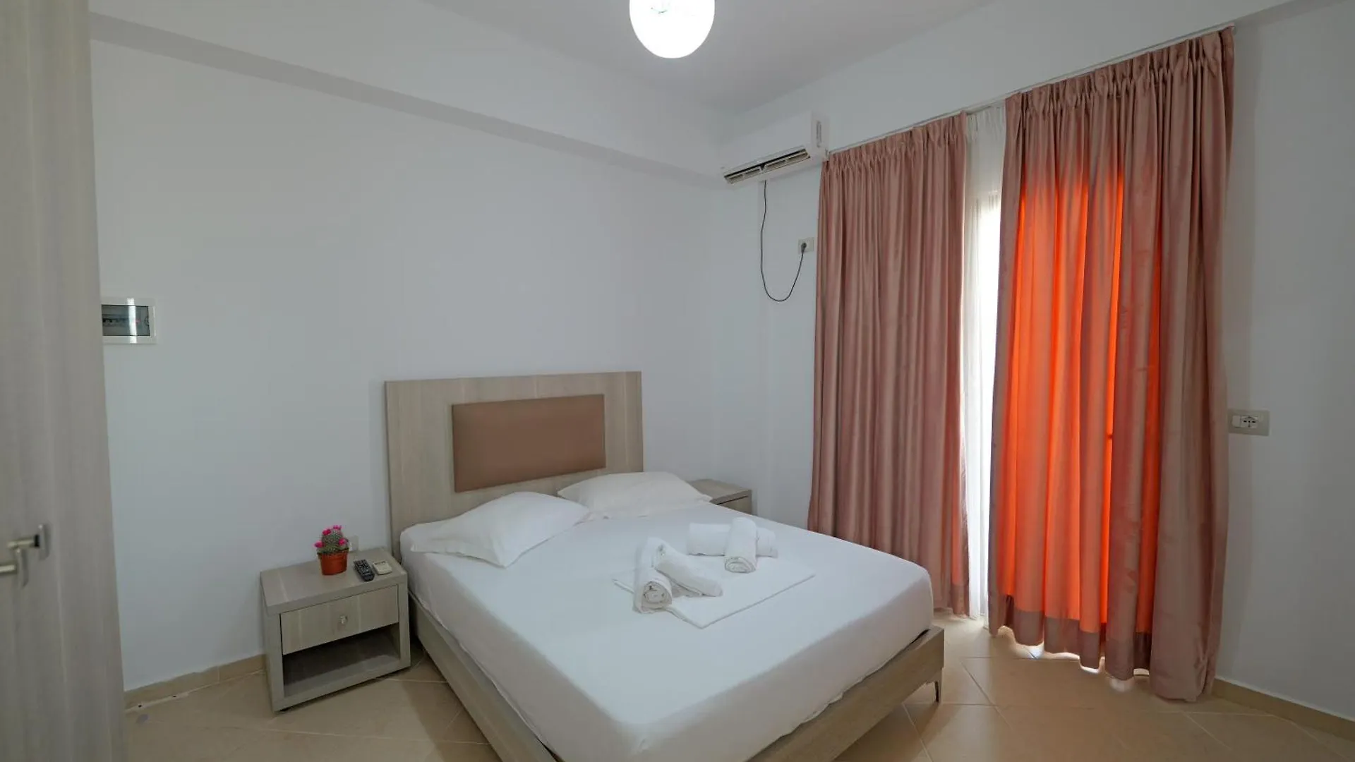 Vila Aurora Hotel Ksamil