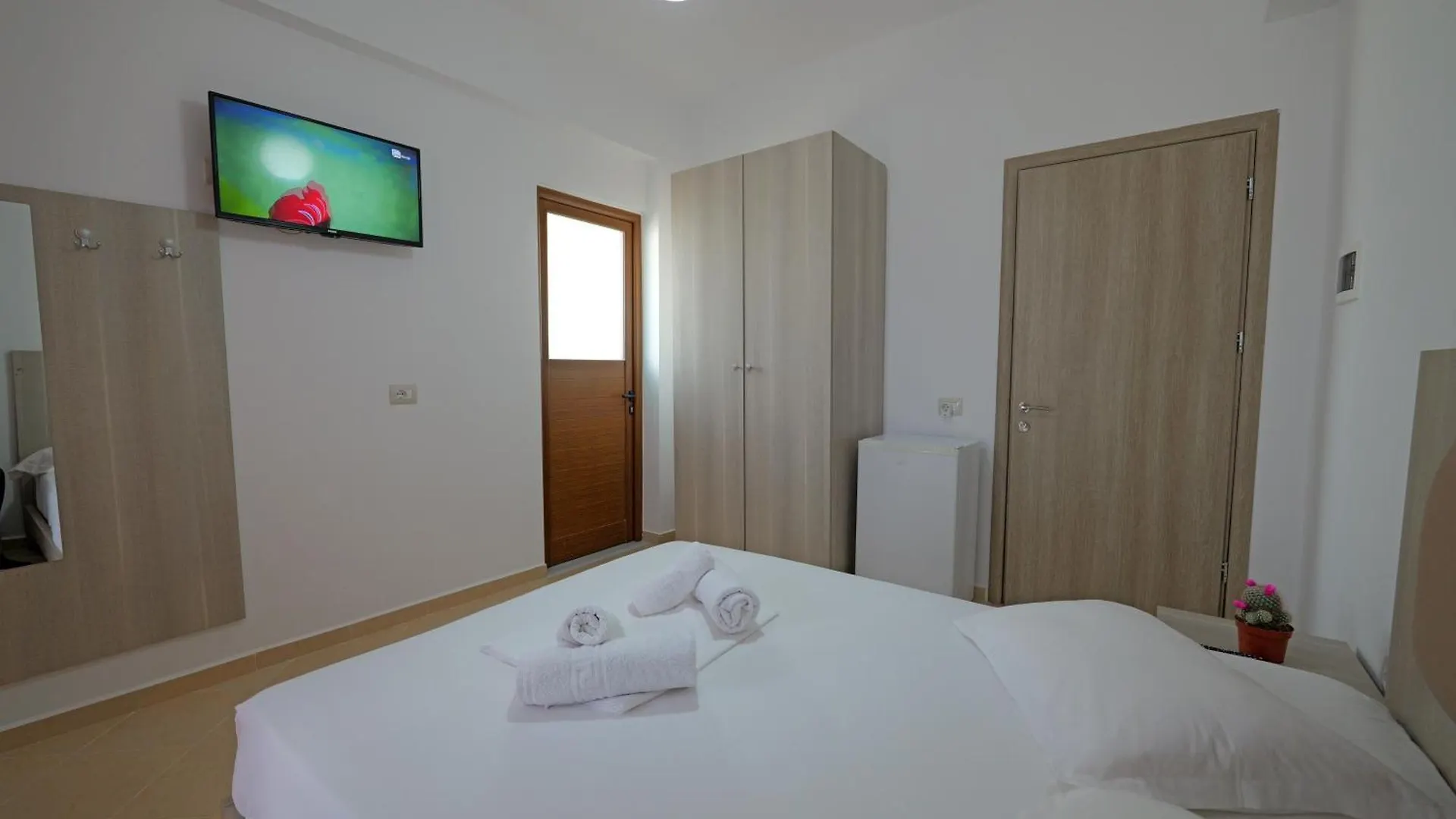 Vila Aurora Hotel Ksamil Guest house